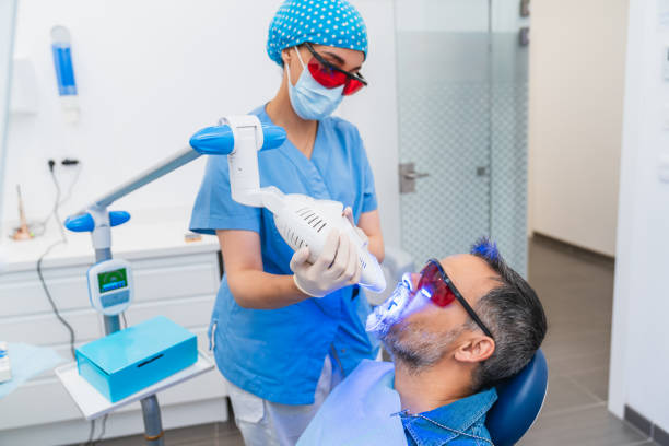 Best Emergency Wisdom Teeth Removal in Ives Estates, FL
